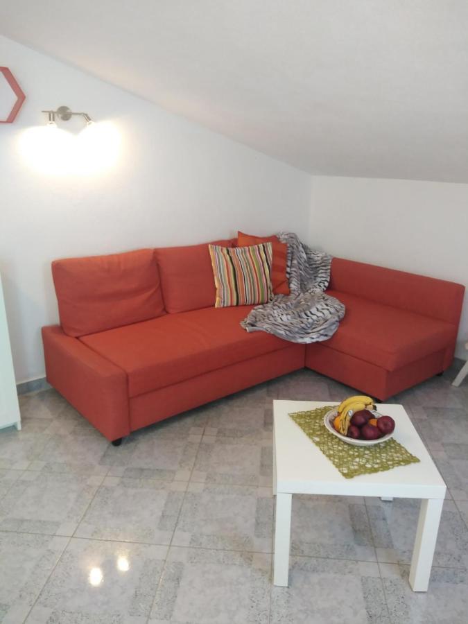 Apartments Nina Ravni Rom bilde