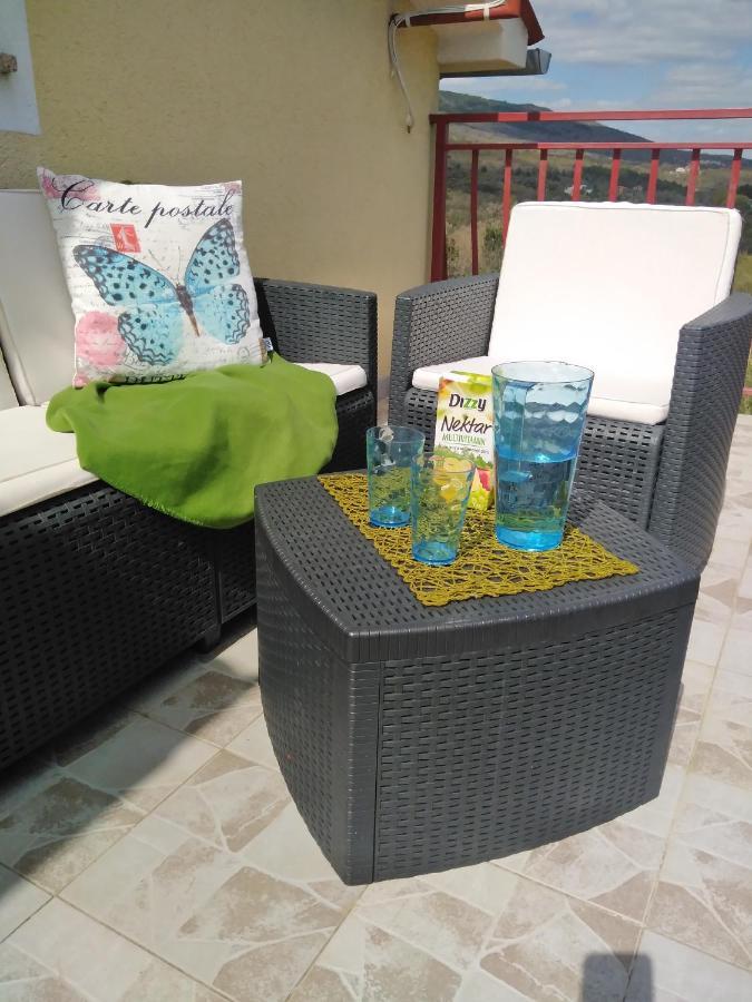 Apartments Nina Ravni Rom bilde